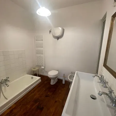 In Piazza Spolethome Gasthuis